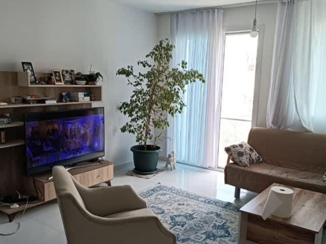 GİRNE MERKEZ KAŞGAR BÖLGESİNDE  SATILIK DAİRE