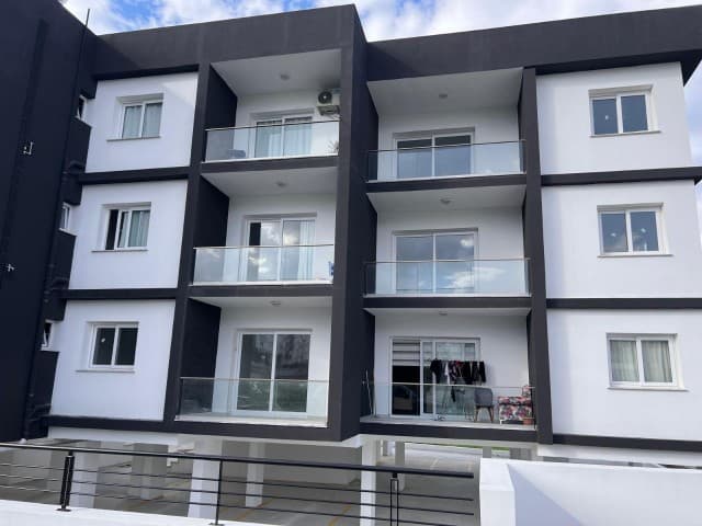 LEFKOŞA GÖNYELİDE TÜRK TAPULU YATIRIM İÇİN İDEAL 2+1 DAİRE