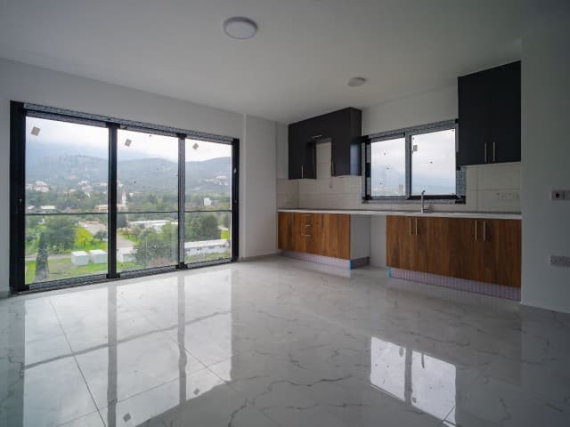 KKTC GİRNE MERKEZDE 2+1 SATILIK PENTHOUSE DAİRE